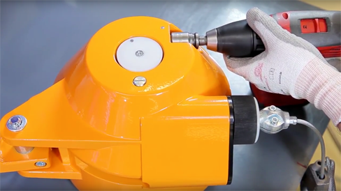 How To Replace the Spring on Packers Kromer 8241 Zero-Gravity Balancer ...